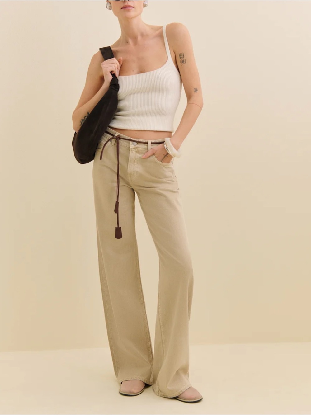 Reformation Cary Wide-Leg Low Rise Pants in Sand Dollar